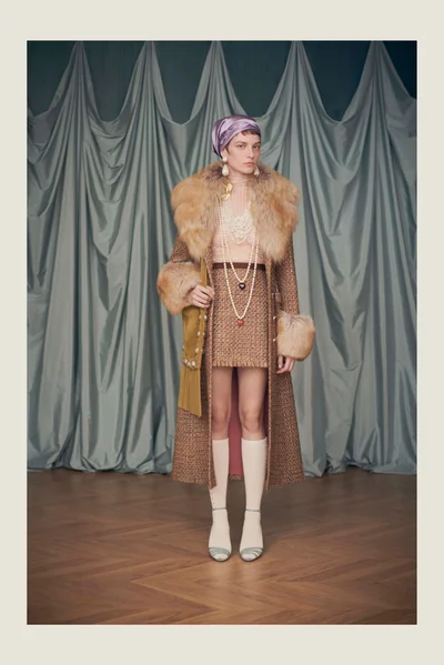 Look 1